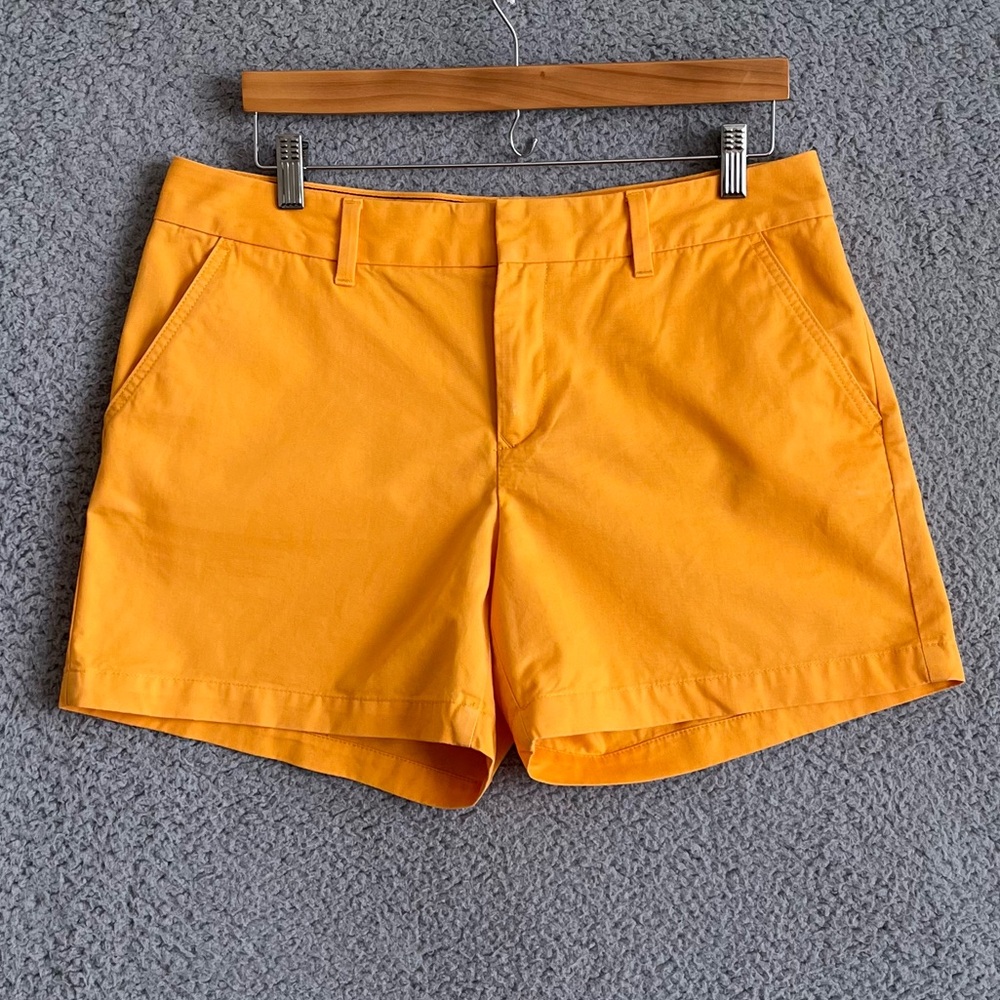 Tommy Hilfiger Women’s Shorts Yellow Size 10 Chino